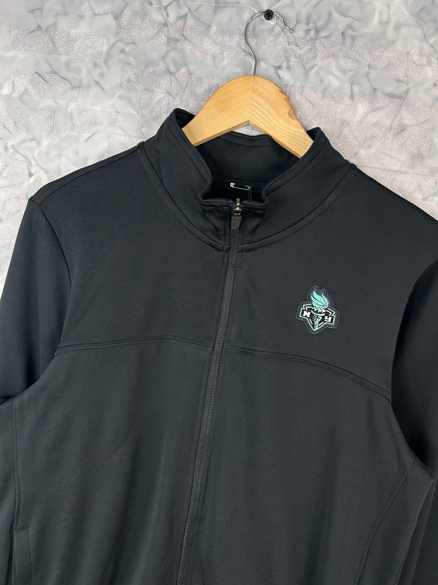 CHAQUETA DEPORTIVA NIKE (S)