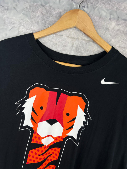 CAMISETA RETRO VINTAGE NIKE (L)