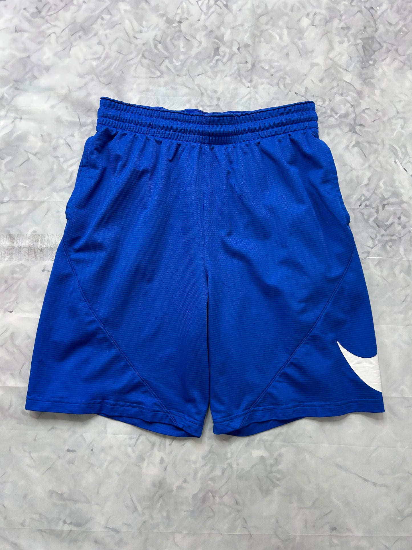 Pantalon corto Nike ( XL kids  )