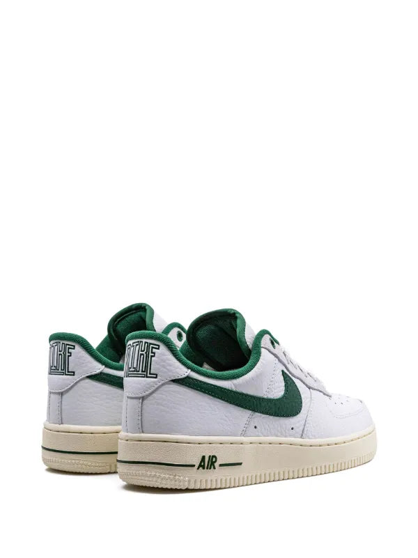 Nike Air Force 1 '07 LX (41)