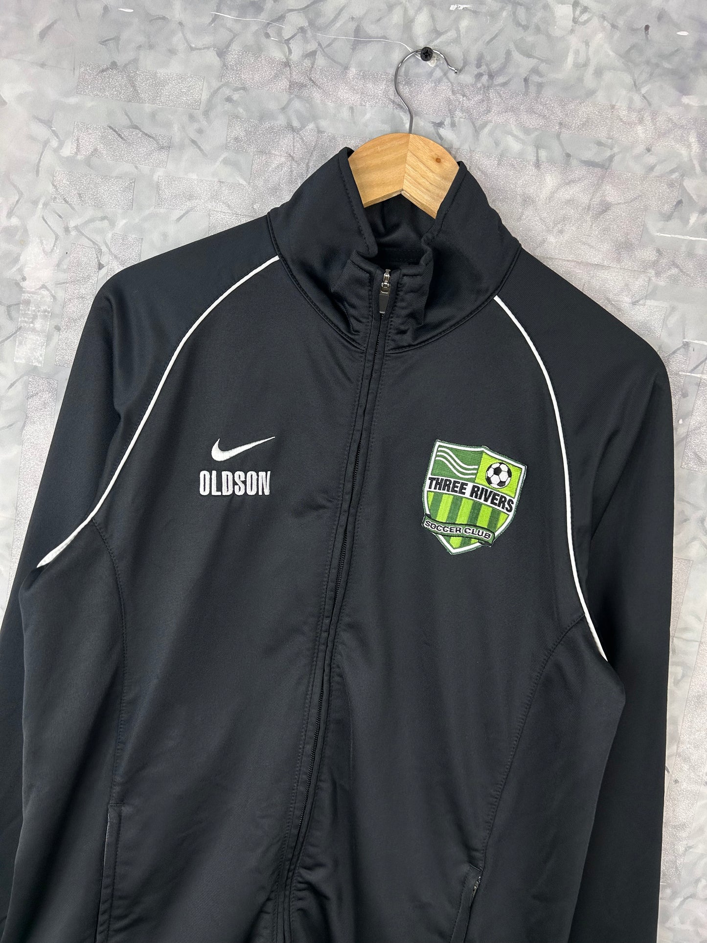 CHAQUETA DEPORTIVA NIKE (M)