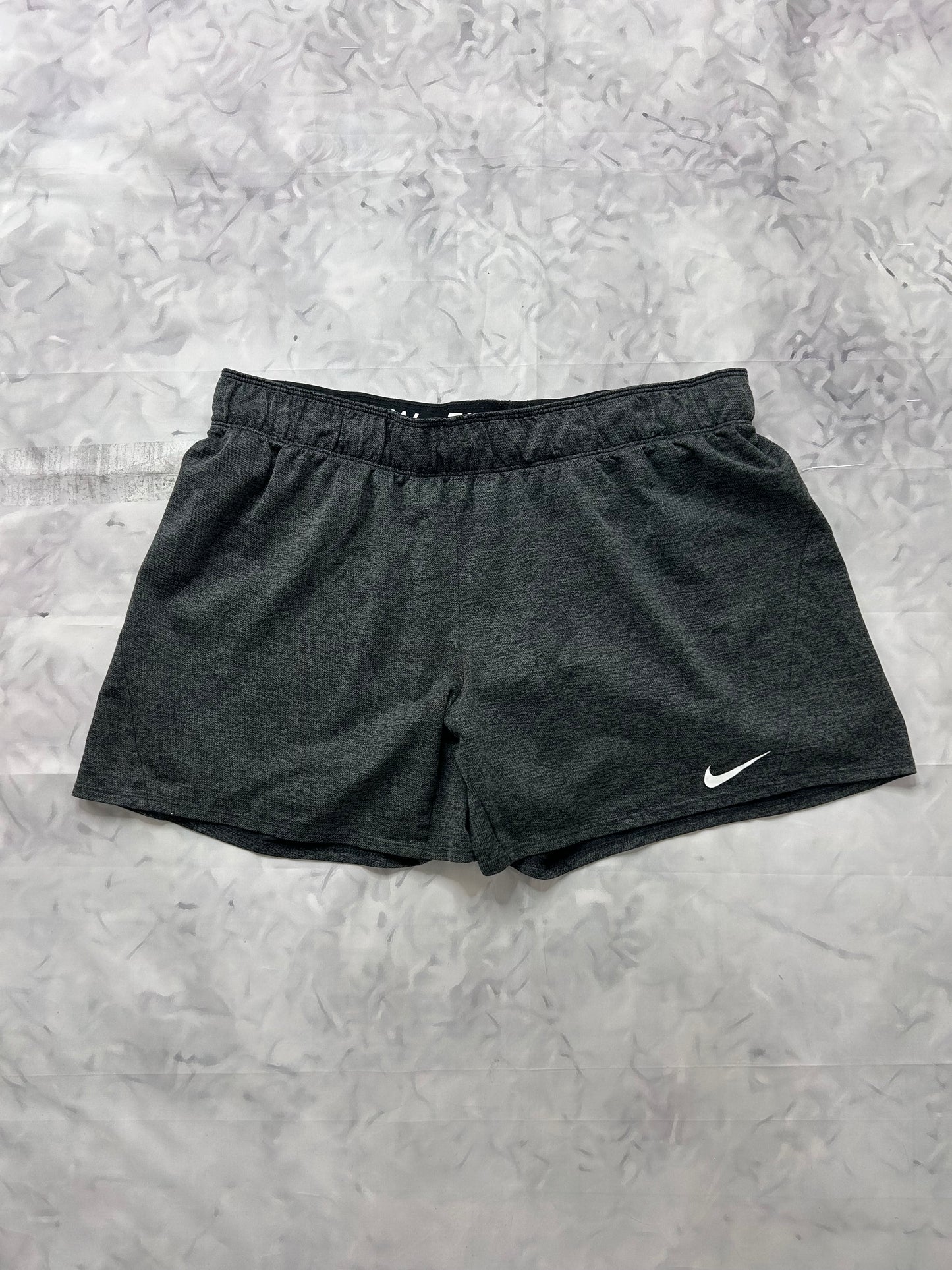 Pantalon corto Nike ( L )