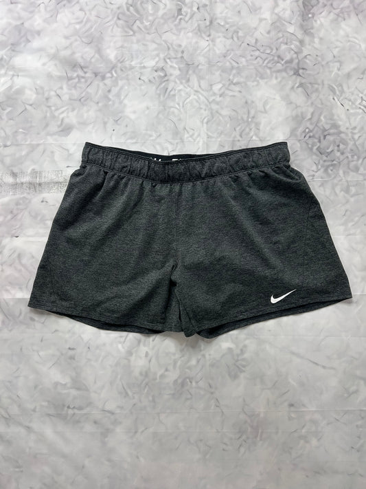 Pantalon corto Nike ( L )