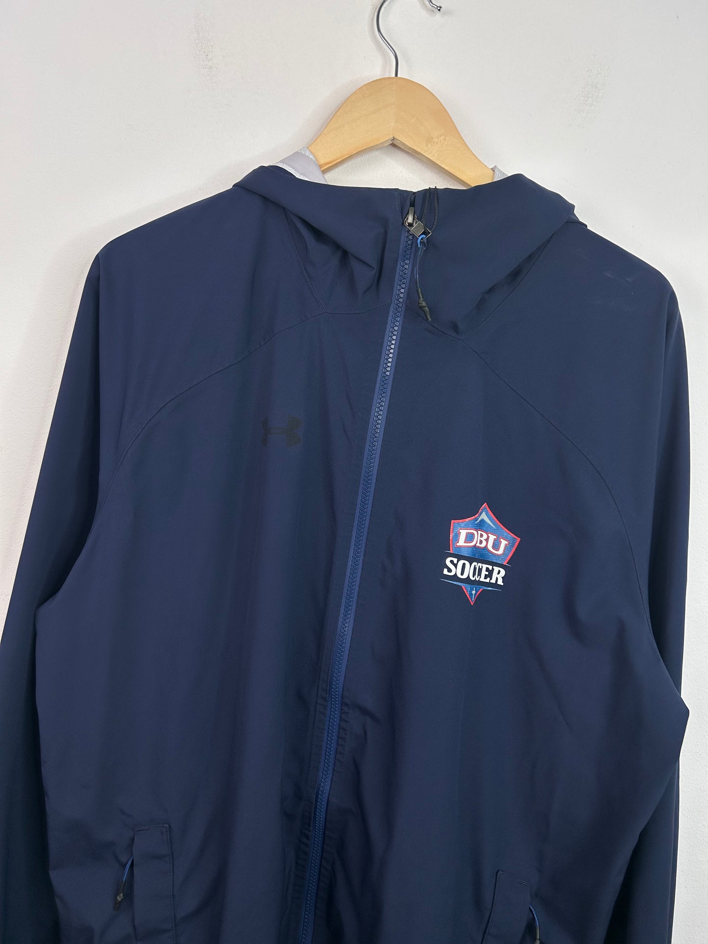 CORTAVIENTOS VINTAGE UNDER ARMOUR (L)