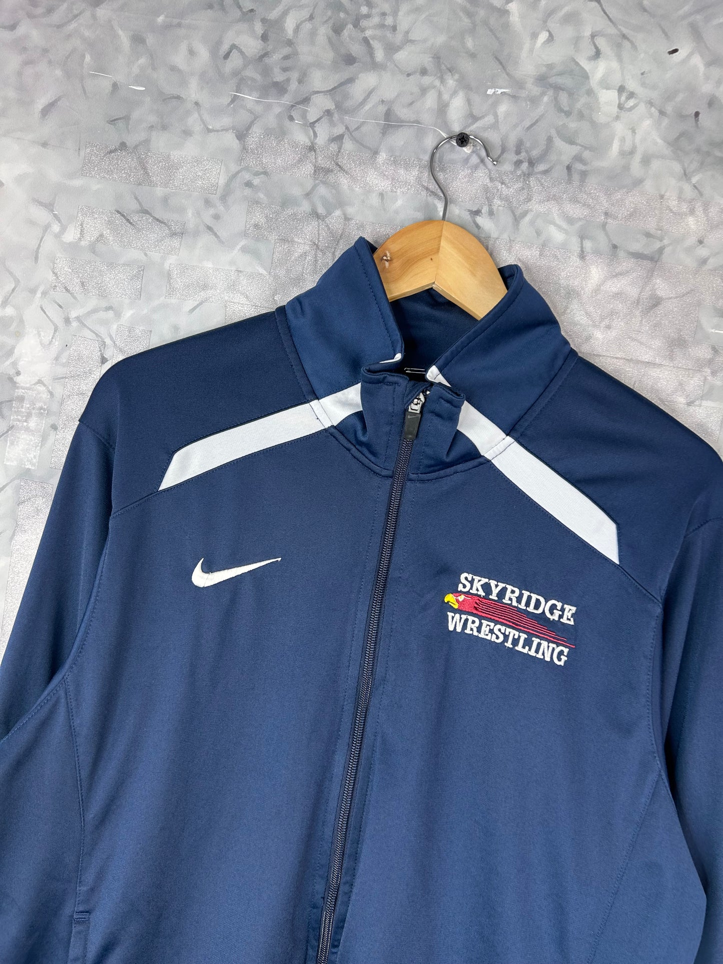 CHAQUETA DEPORTIVA NIKE (M)