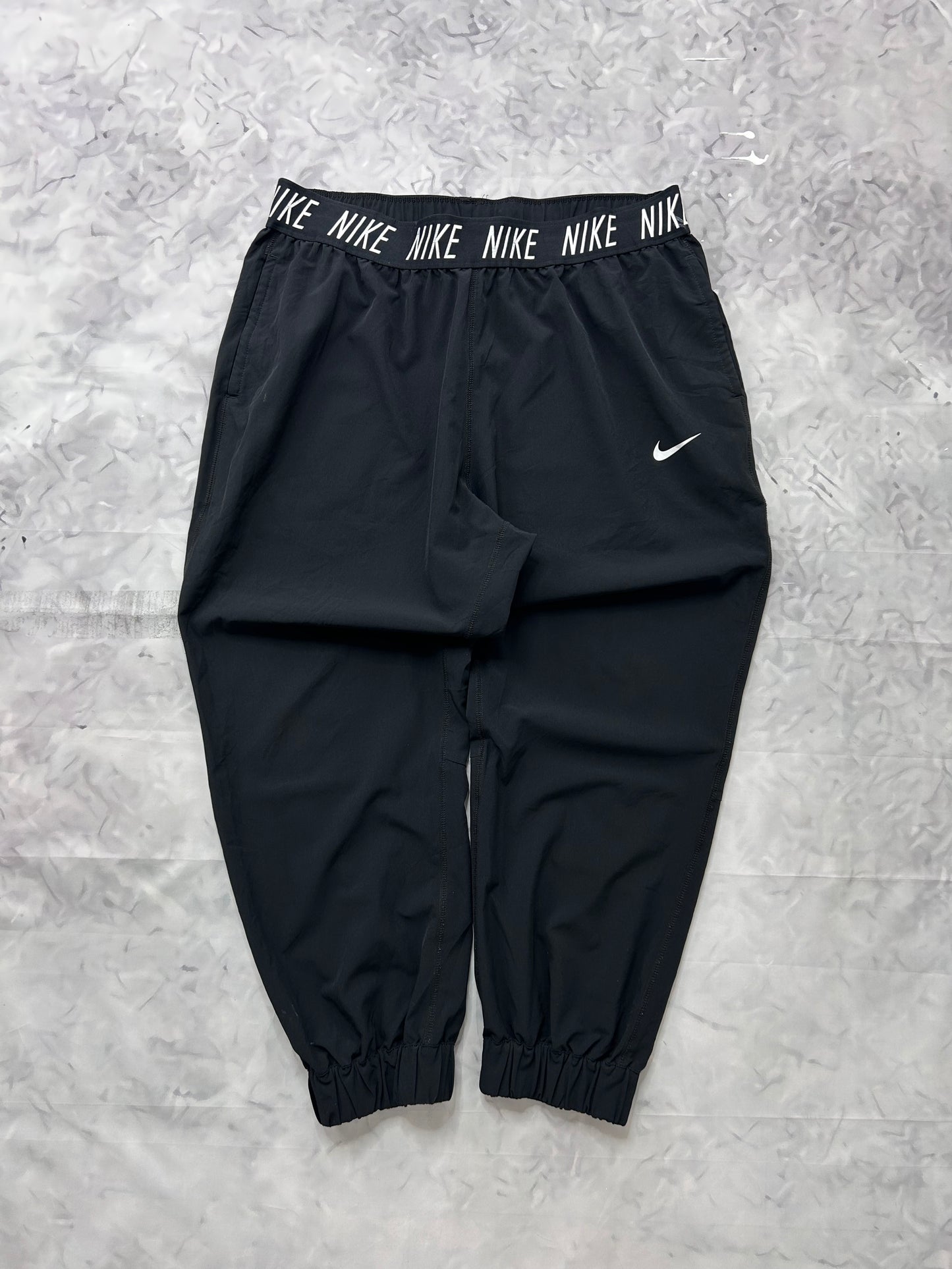 Pantalon Nike ( XL )