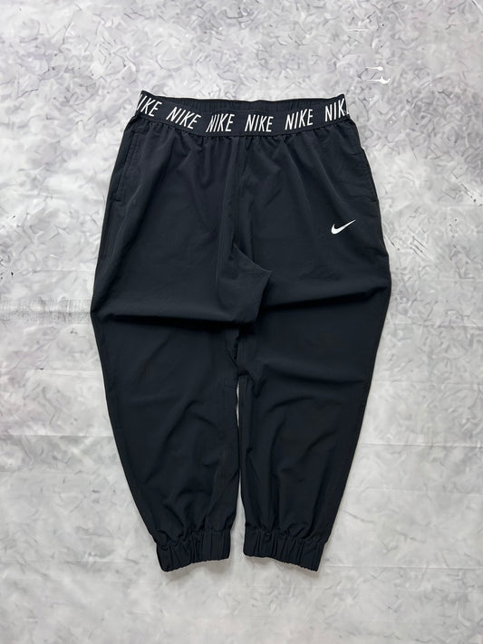 Pantalon Nike ( XL )