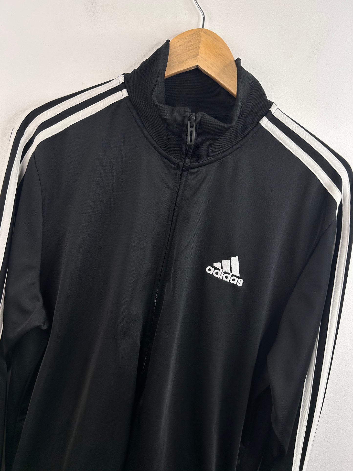 CHAQUETA DEPORTIVA ADIDAS (L)