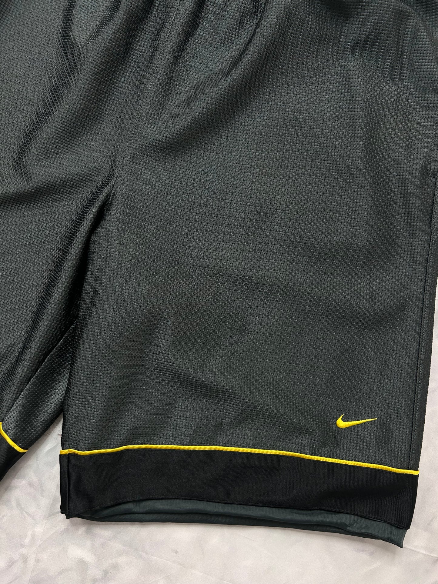 Pantalon corto Nike ( L )