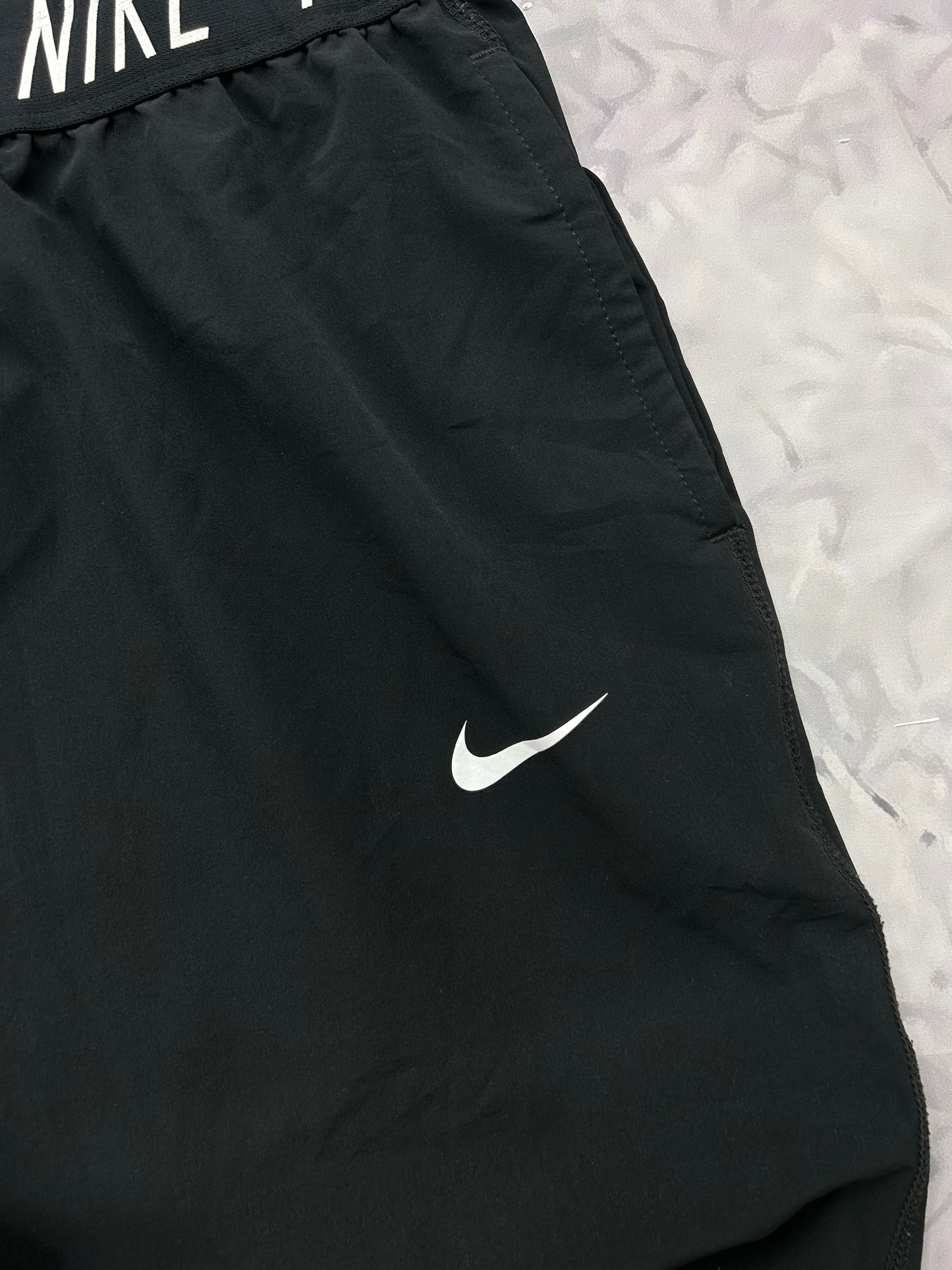 Pantalon Nike ( XL )