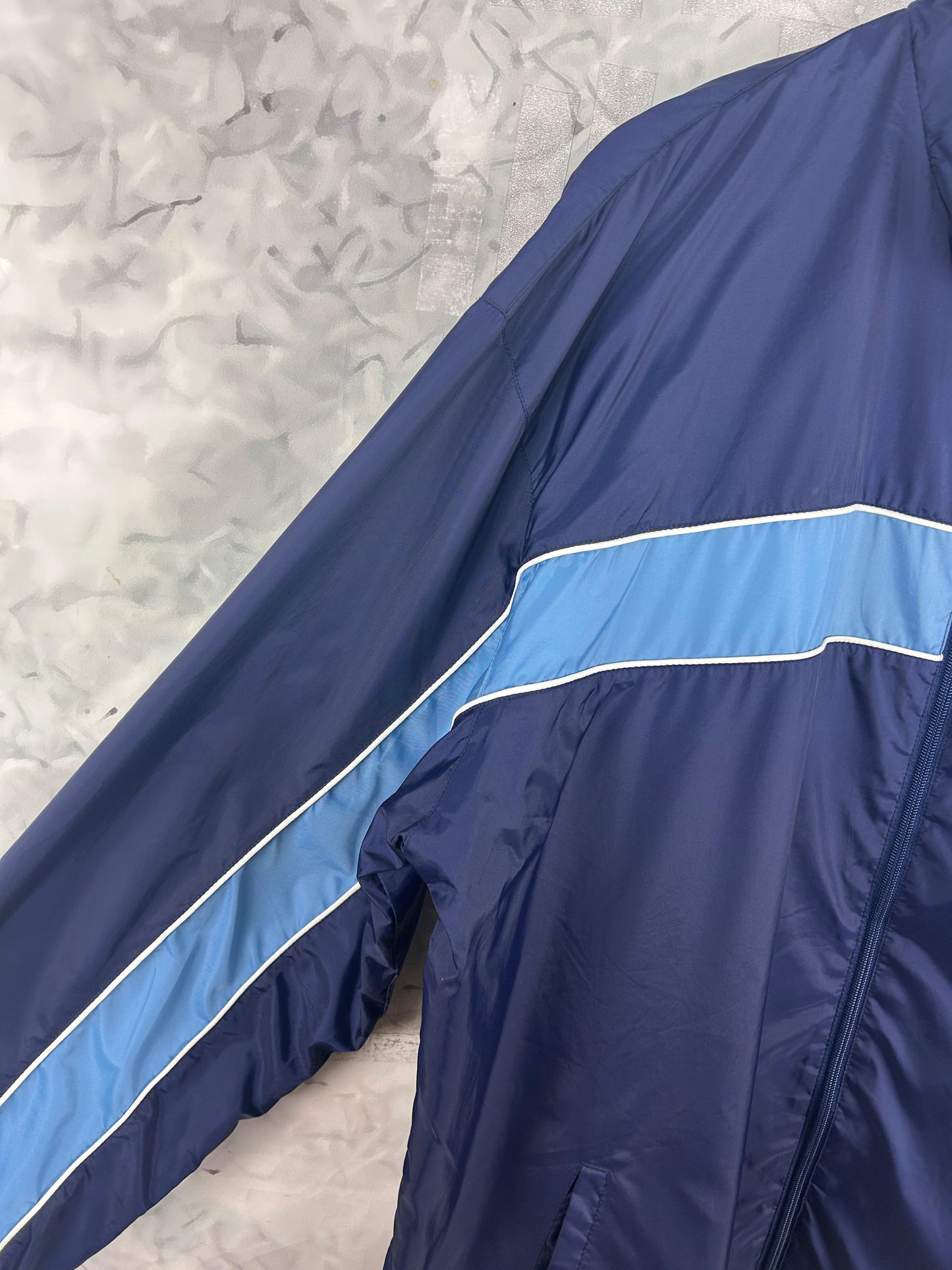 Cortavientos Deportivo Vintage Fila ( XL )