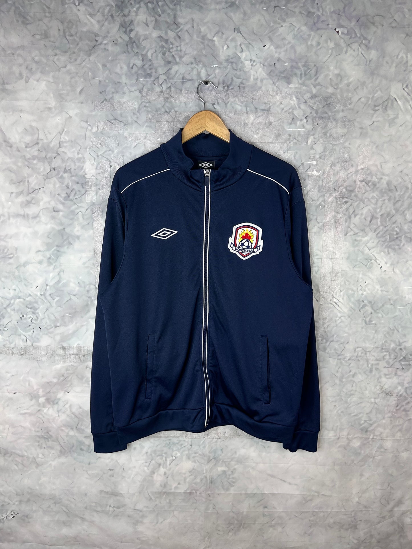 CHAQUETA DEPORTIVA UMBRO (XL)