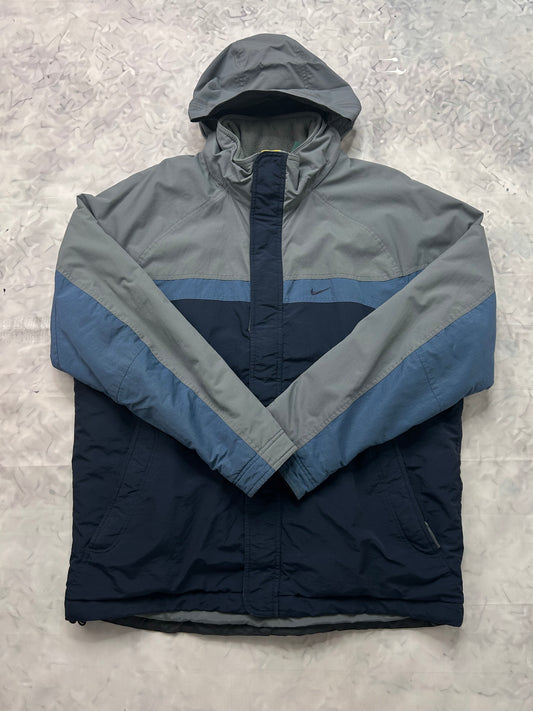 ABRIGO VINTAGE NIKE (L)